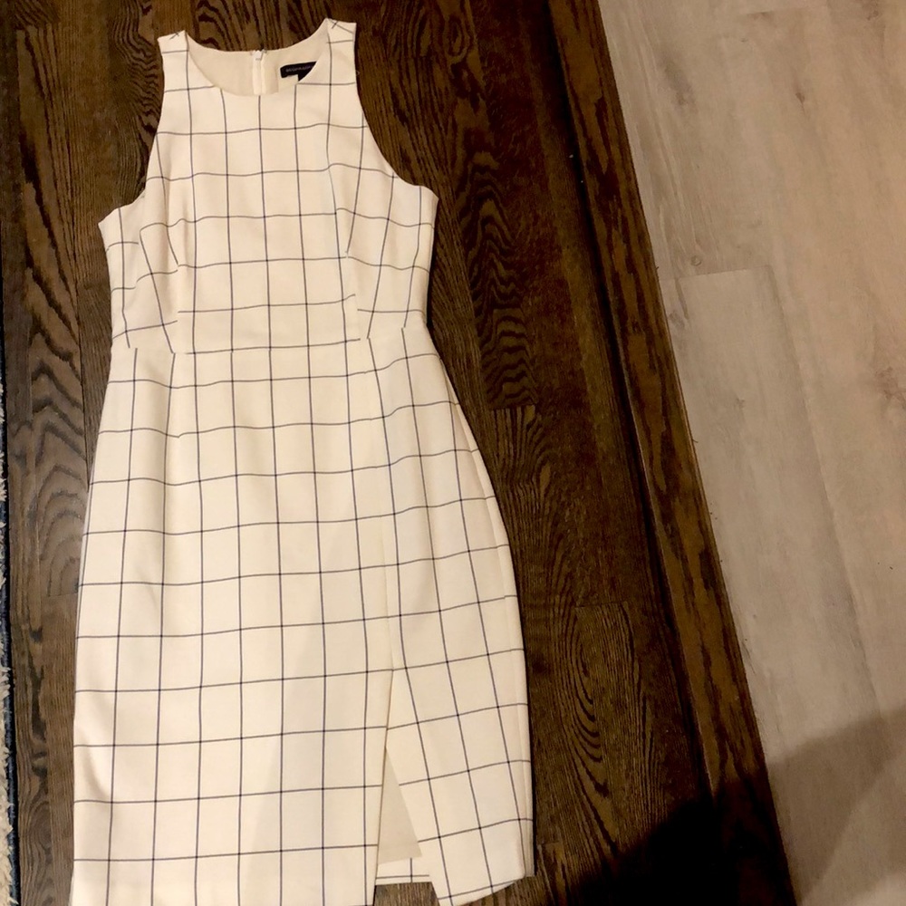 BR dress with front slit. Great for the office or a night out